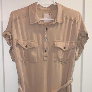 SO Tan Short Sleeve Utility Dress with Tie, Large